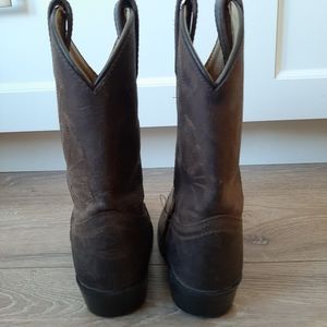 Brown leather cowboy boots, kid's size 1